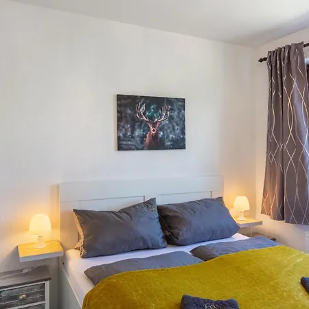 Harztastisch 2 Apartman *